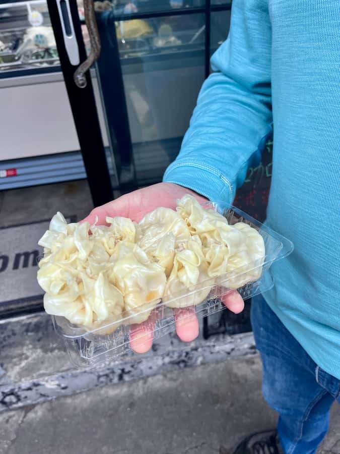 Shanghai: Zhujiajiao Water Town with Tea Ceremony Experience - The Value of This Tour