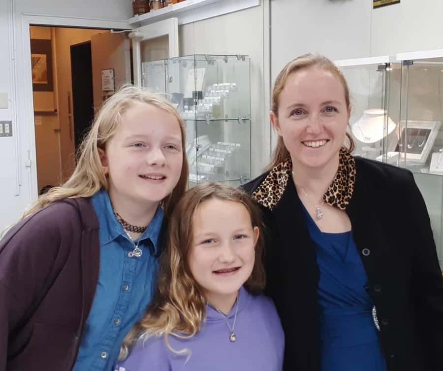 Tokyo: History of Pearls and Jewelry Workshop - Who Should Consider This Tour?