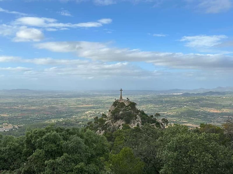 Hiking tour with a dream view of the former monastery of Sant Salvador, 3-4 hours. - Practical Tips for Your Hike