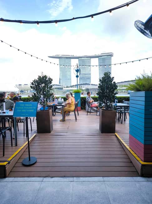 Singapore: Colonial to Post-Independent Past Walking Tour - Key Points