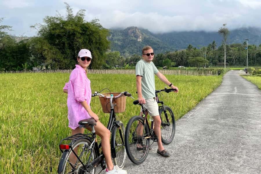 Borobudur: Cycling Tour and Explore Java Villages - An In-Depth Look at the Borobudur Cycling and Village Exploration Tour