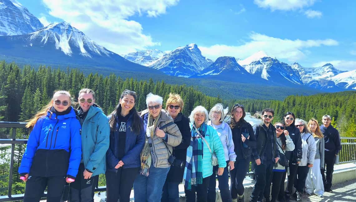 Private SUV Tour to Canyons, Waterfalls, Lakes + More - Key Points