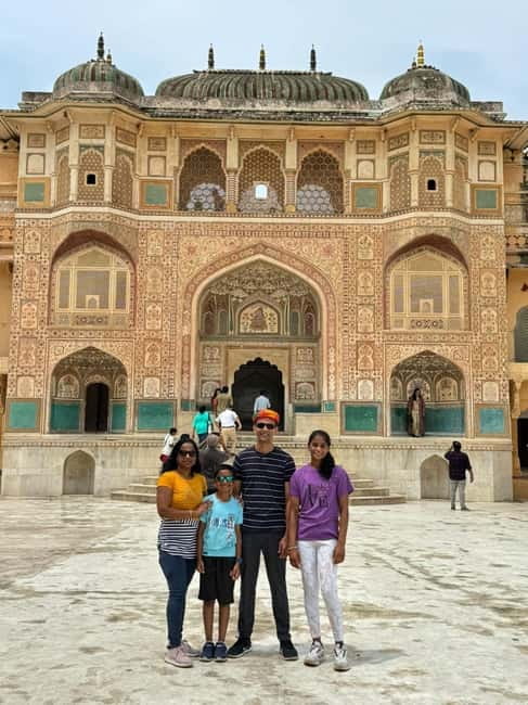 From Delhi: 3-Day Golden Triangle Delhi, Agra, & Jaipur Tour - Starting in Delhi: A Glimpse of the Capital’s Iconic Sites