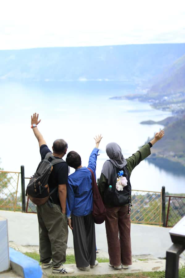 From Medan City: 1-Day Trip to Lake Toba - Who Should Consider This Tour?