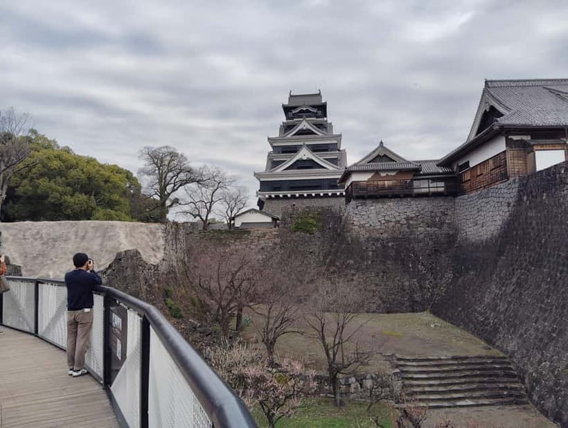 Kumamoto: Kumamoto Castle Guided Walking Tour 90min - Introduction to Kumamoto Castle Guided Walking Tour