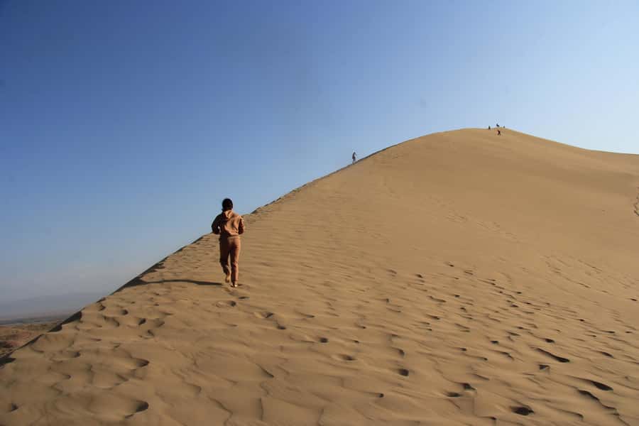Altyn Emel National Park Day Trip from Almaty - Aktau Mountains: A Colorful, Alien Terrain