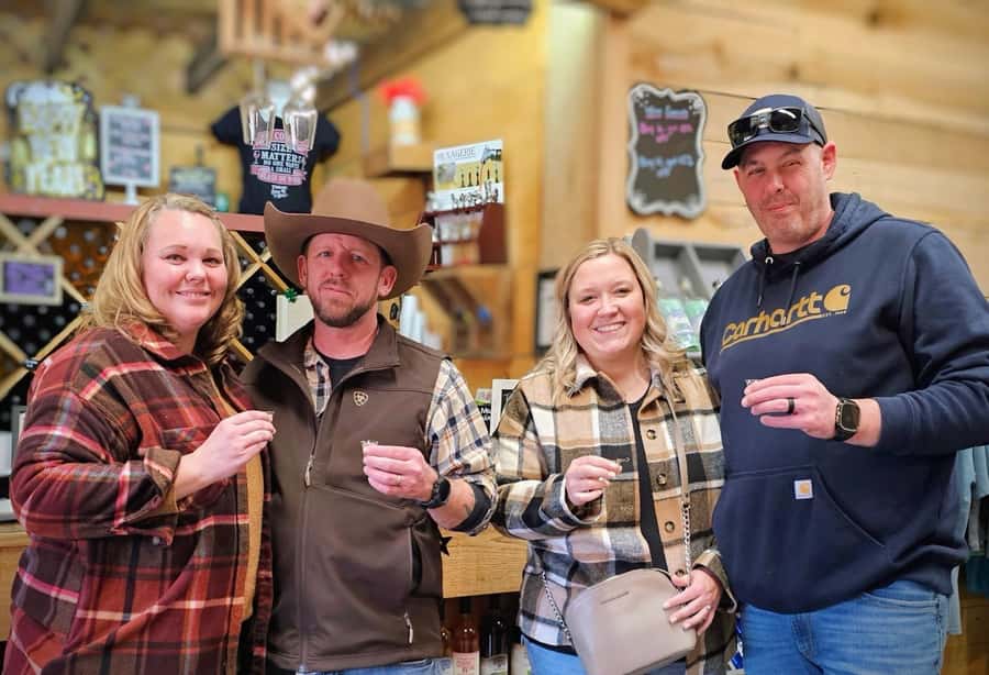 Pigeon Forge: Hillbilly Booze Cruise Tasting Tour - Who Will Love This Tour?