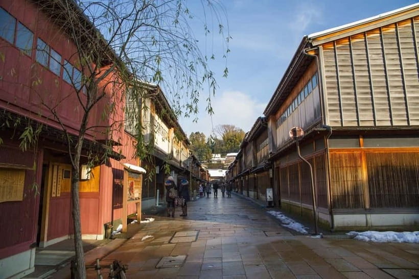 2-Day Tour to Matsumoto, Takayama & Kanazawa - The Transportation and Accommodation