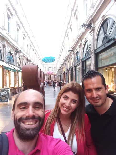 Brussels: Private Walking Tour with a Local - Navigating the Tour Itinerary