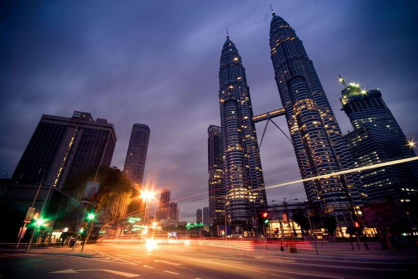 Kuala Lumpur: Private Walking Tour with a Local - Itinerary Highlights & Authentic Experiences