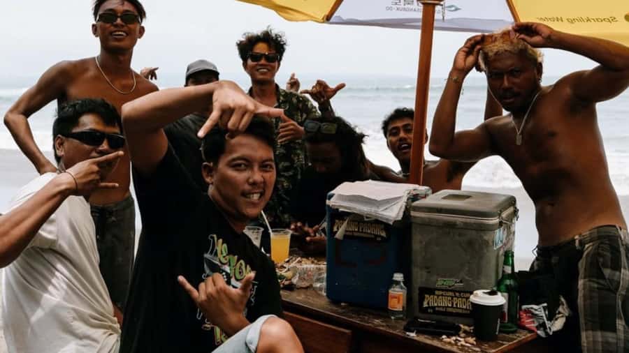 WSL Pro: Canggu Surf Lessons with Locals - Key Points