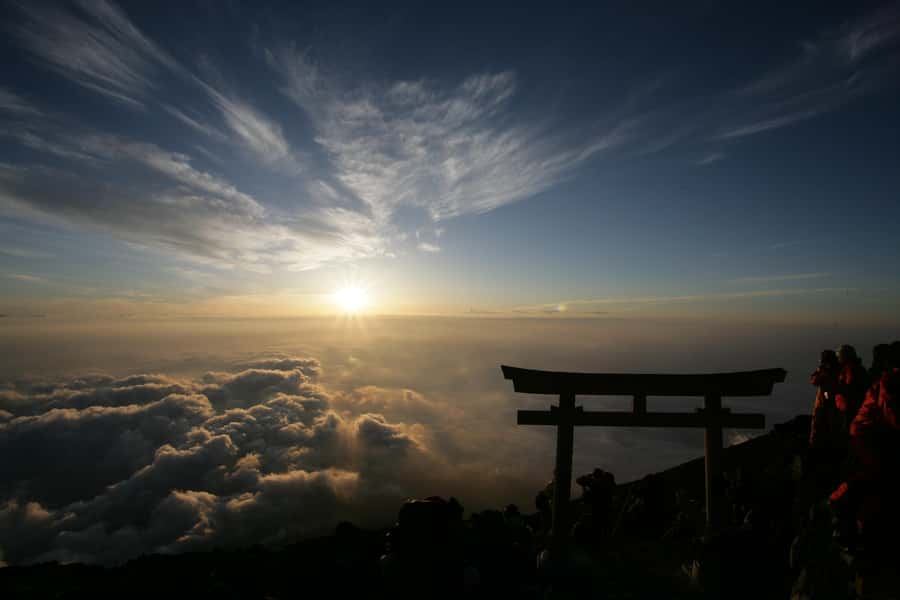 From Shinjuku: Mt. Fuji 2-Day Climb with Hut Stay & Meals - Key Points
