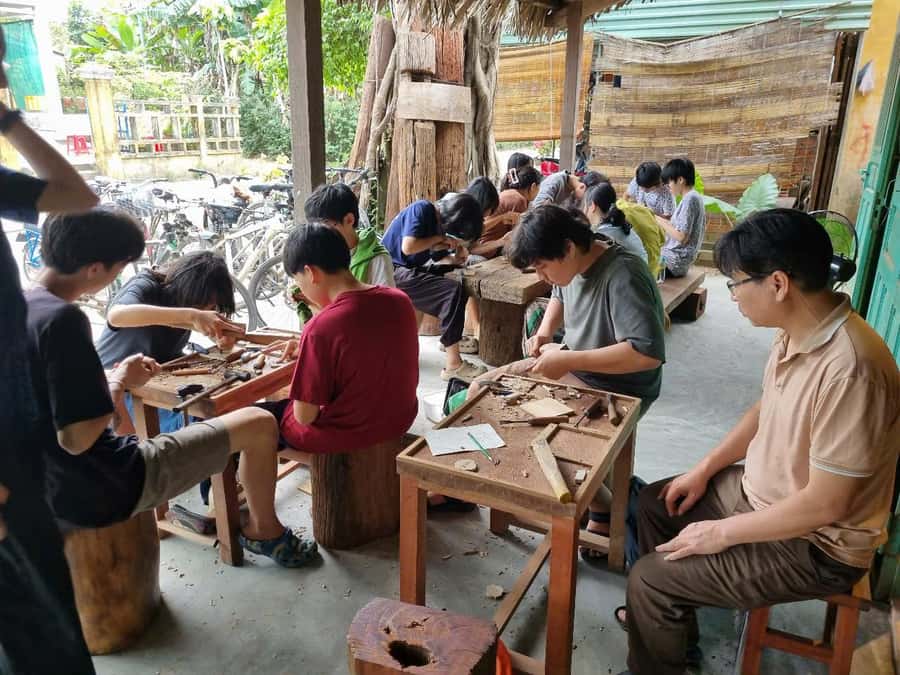 Hoi An: Wood Carving Workshop with Local Craftsmen - Practical Details and Tips