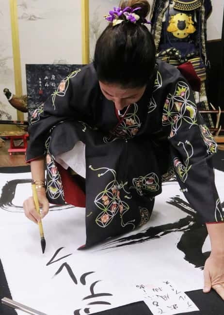 Learning Shodo with a kimono and Trying Samurai Calligraphy - Final Thoughts