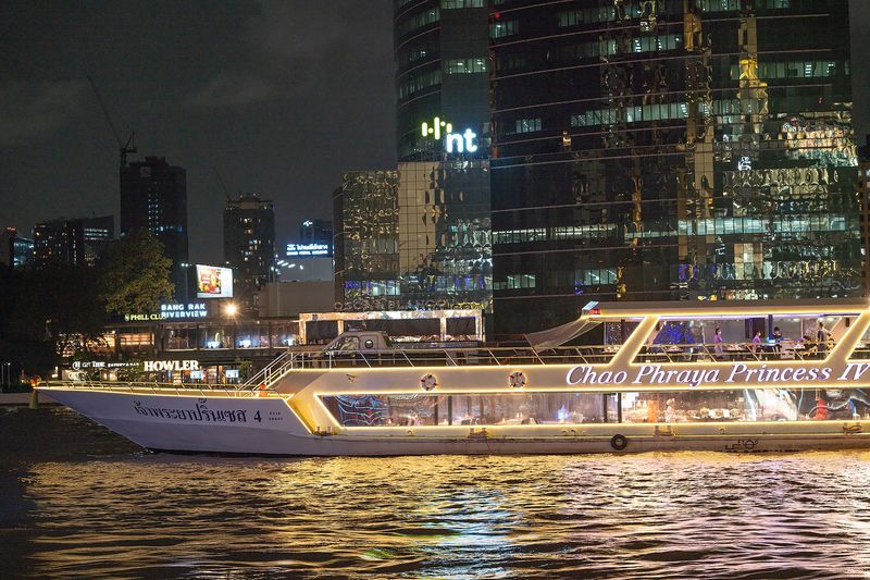 Floating Market & Chao Phraya Princess Dinner Cruise Day Tour - Chao Phraya Princess after dark