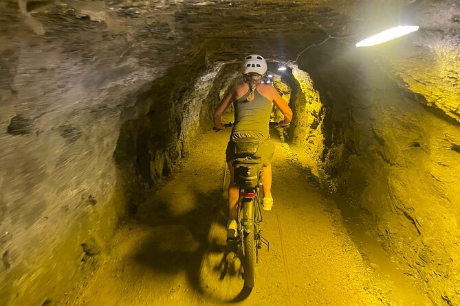 Queenstown Trails E-Bike Rental with Shuttle Service - Equipment and Safety