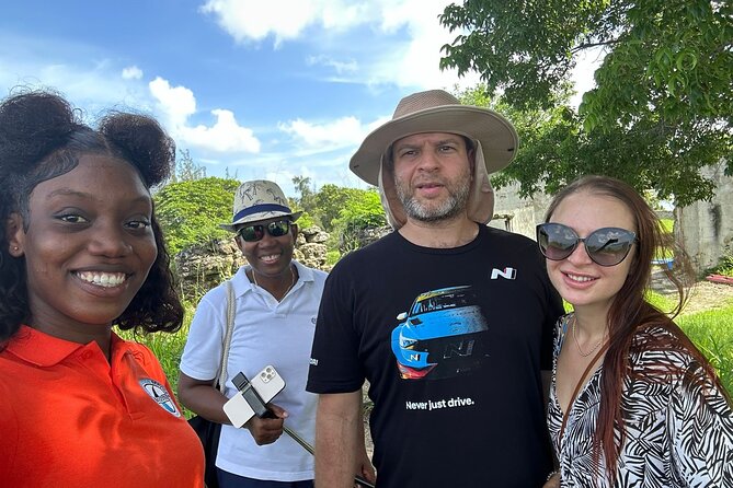 Biggvee Bus Adventure - Exploring Antigua with the Biggvee Bus Adventure