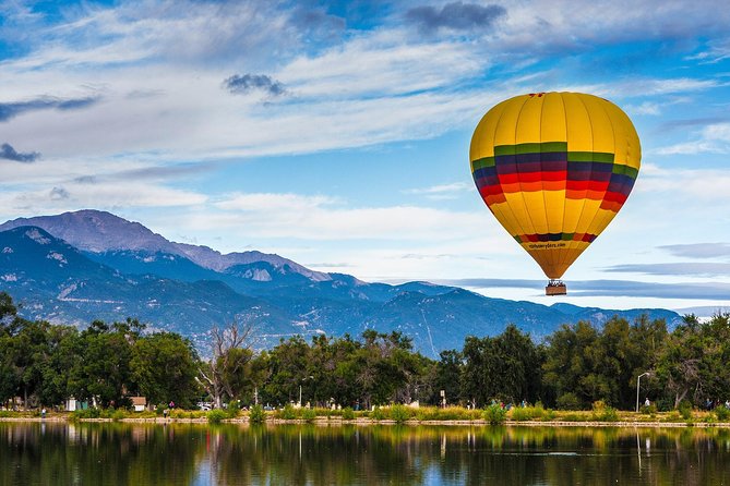 Colorado Springs Sunrise Balloon Ride - Who Will Love This?