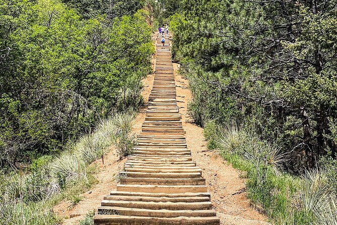 Pikes Peak E-Golf Cart Historic Tour of Manitou Springs - A Deep Dive into the Pikes Peak E-Golf Cart Historic Tour