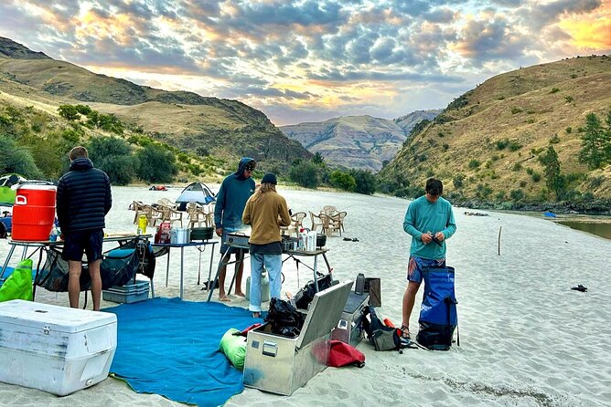 4 Days of Lower Salmon Canyons Rafting Experience - Authentic Experiences and Crowd Feedback