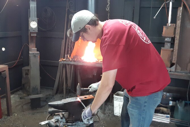 Learn to Forge, experiential learning, hands-on forge experience - Who Should Consider This Tour?
