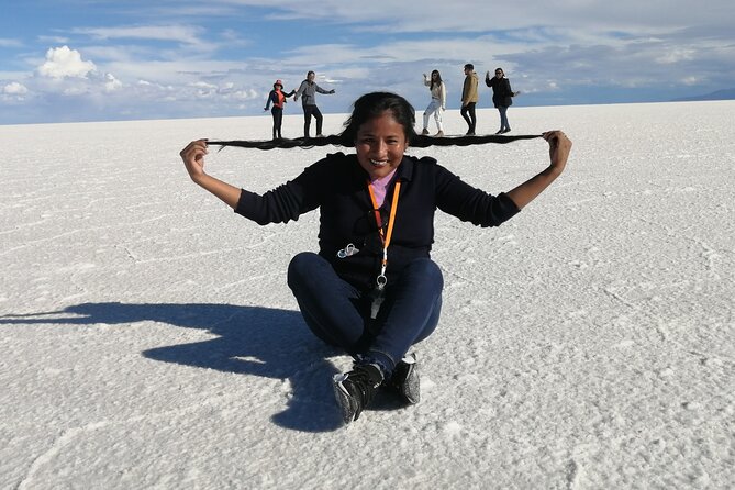 Uyuni Salt Flat 1 Day Tour +Sunset in the Salt Water Region with Mirror Effect - Uyuni Salt Flat 1 Day Tour + Sunset in the Salt Water Region with Mirror Effect: A Complete Guide