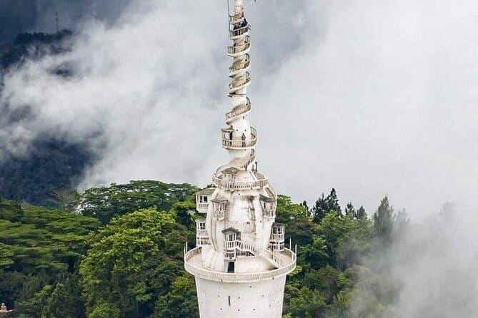 Kandy City Tour & Famous Ambuluwawa Tower with Friendly Chauffeur - Good To Know