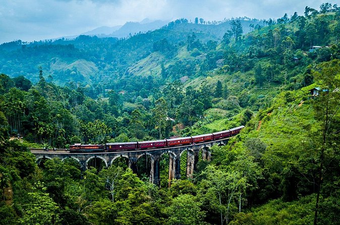 First Class Scenic Train Ticket From Kandy To Ella - FAQ