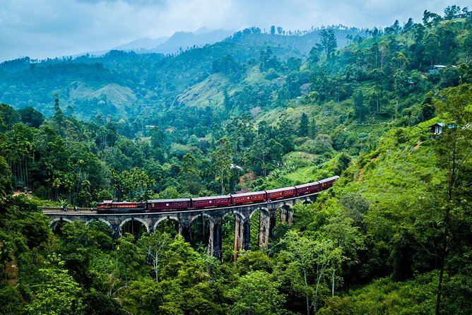 First Class Scenic Train Ticket From Kandy To Ella - First Class Scenic Train Ticket From Kandy To Ella: A Truly Memorable Journey