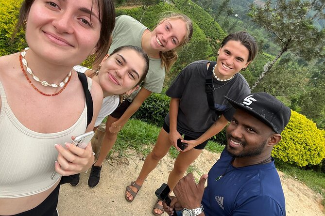 Sigiriya Dambulla Wonders Day Trip from Kandy - Experience the Highlights of Sri Lanka with the Sigiriya Dambulla Wonders Day Trip from Kandy