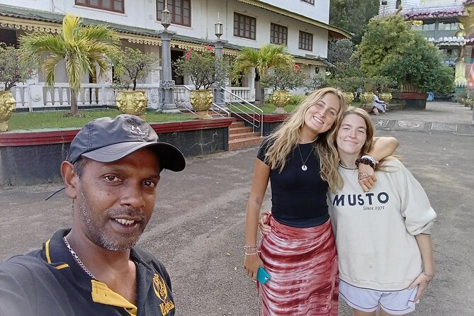 Ambuluwawa Tower and Kandy City Tuk Tuk Tour with Epic views - Practical Details and Value