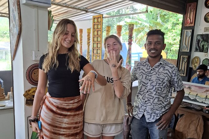 Ambuluwawa Tower and Kandy City Tuk Tuk Tour with Epic views - Exploring the Itinerary in Detail