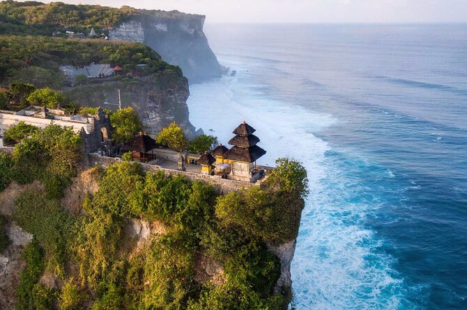 Private Tour Uluwatu Sunset Kecak Dance and Dinner at Jimbaran - What to Expect in Terms of Comfort and Timing