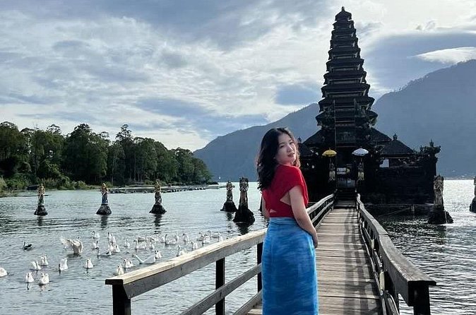 Batur Volcano Sunrise Jeep Tour and Floating Temple - Practical Considerations