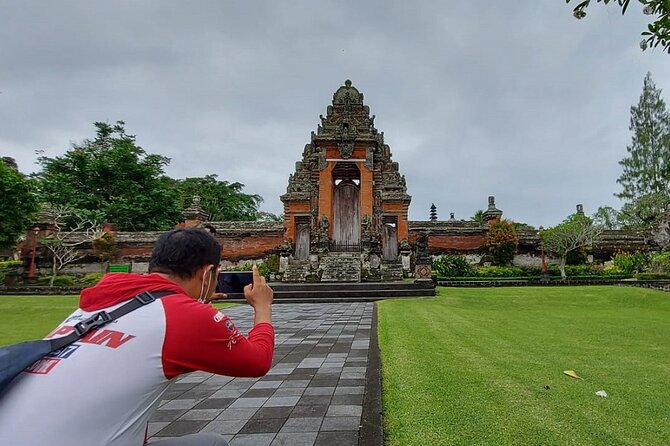 Half-Day Private Tour to Tanah Lot and Bali Royal Temple - Taman Ayun Temple: A Regal Introduction