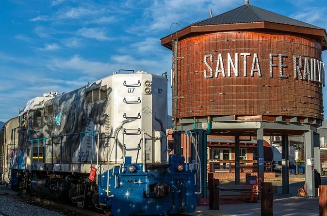 Santa Fe Scenic - The Experience for Different Types of Travelers