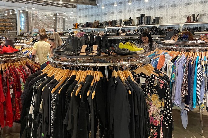 Vintage + Secondhand Shopping Walking Tour through Brooklyn, NYC - FAQ  