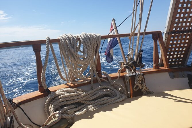 Zadar Private Authentic Wooden Boat tour with unlimited champagne - Practicalities and What You Should Know