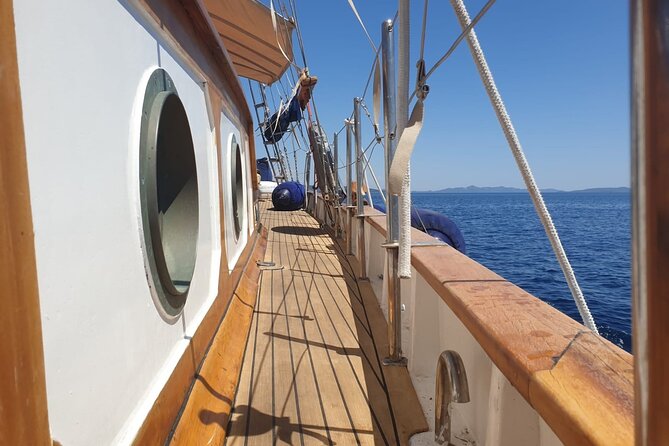 Zadar Private Authentic Wooden Boat tour with unlimited champagne - A Practical Look at the Zadar Private Wooden Boat Tour with Unlimited Champagne
