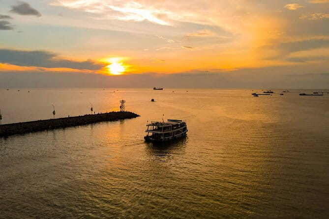 Phu Quoc Half-Day Tour with Sunset BBQ & Night Squid Fishing - Why This Tour Works for Different Travelers