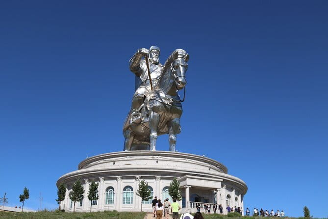 Full Day Chinggis Khaan Statue & Terelj NP Tour +Horseride, Eagle - A Balanced Look at the Tour Experience