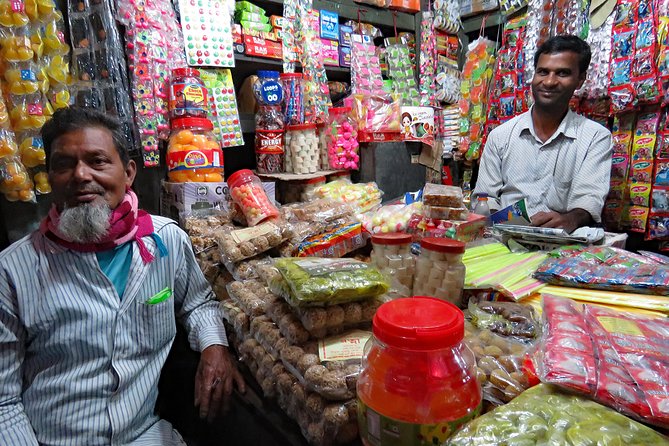 5 Days Smiley Bangladesh Tour: Historical Dhaka and The Beautiful Barisal - Exploring Dhaka: City Highlights and Hidden Gems