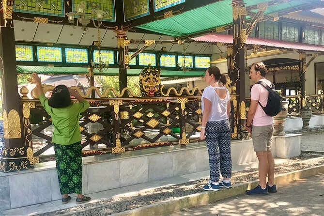 Yogyakarta City and Prambanan Temple Sunset Tour - Key Points