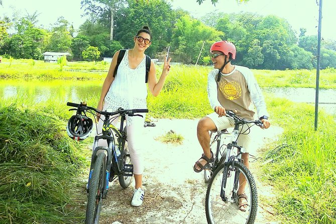 Yogyakarta Cycling Tour Around the Villages and Fish Farm - Key Points