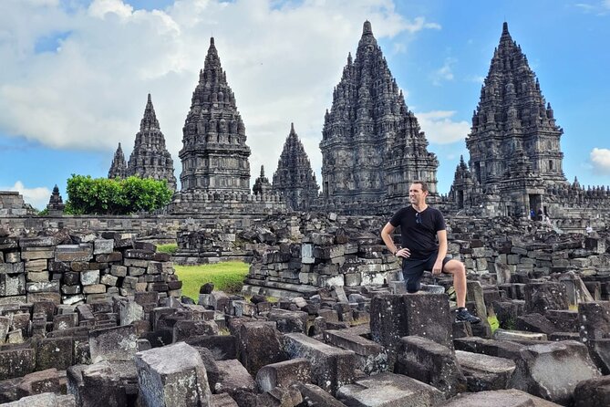 Borobudur Temple Climb To The Top & Prambanan Temple - 1 day tour - FAQs