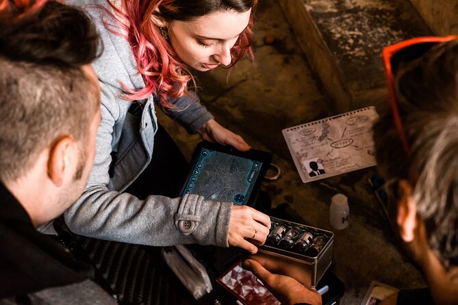 Escape the 828 Outdoor Escape Room Adventure in Asheville - A Step-by-Step Breakdown of the Experience