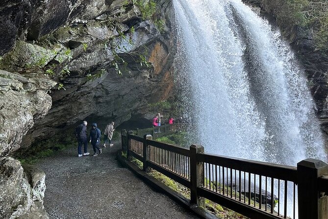 Rainforests and Waterfalls of Western NC - Transportation & Practical Details