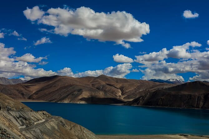 Pangong Lake Day Trip From Leh - Exploring the Pangong Lake Day Trip from Leh: An Honest Review
