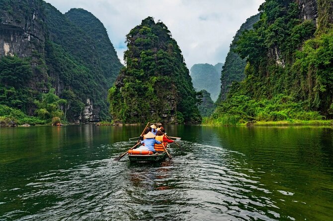 From Ninh Binh Private Tour to Hoa Lu, Trang An and Mua Cave - FAQ