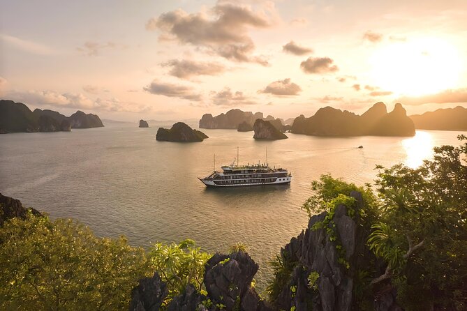 Le Journey Elegance Cruise 5 Star Lan Ha Bay - All Inclusive 2D1N - Key Points